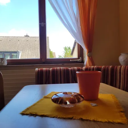 Apartamento Hahnenblick Düren *