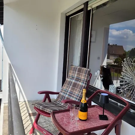 Hahnenblick Dueren Lägenhet *